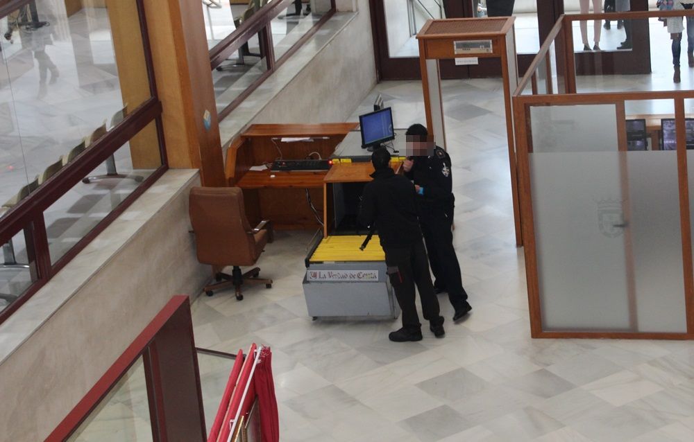 Vox Ceuta pregunta cuándo se renovará el escáner del Palacio Autonómico