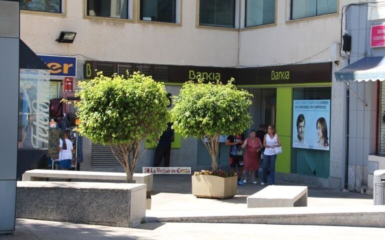 El Banco de España analizará la fusión entre Bankia y CaixaBank si sale adelante