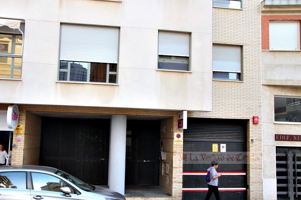 Los hijos del ceutí que murió en una obra en 2001: “Nos cambió la vida y queremos justicia”