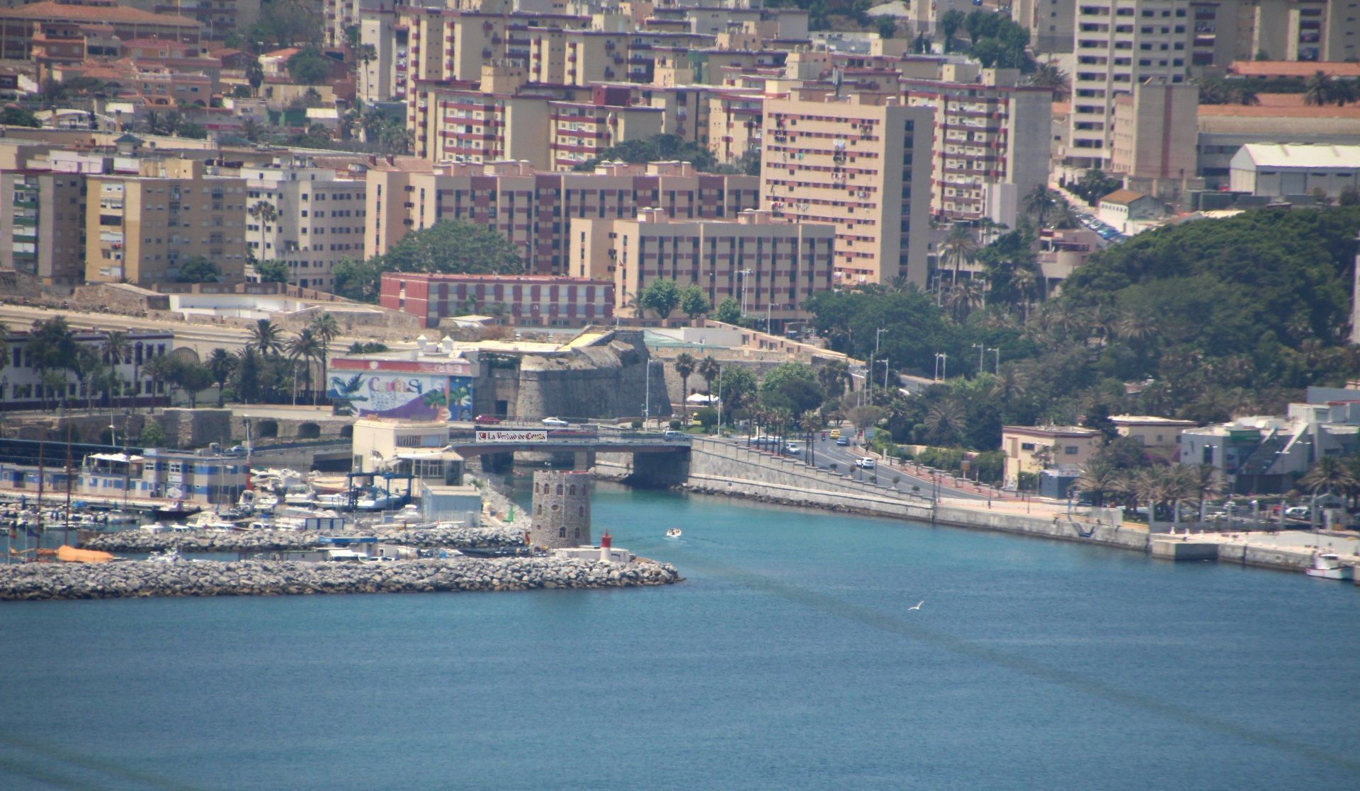 Abogan por el modelo de Zona Económica Especial para Ceuta y Melilla
