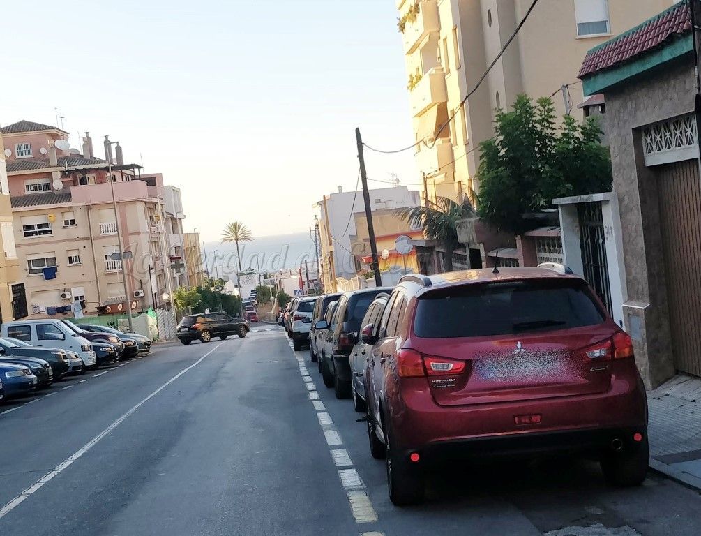FICA-UGT urge a cumplir con la Ley de Riesgos Laborales tras el accidente de una grúa que ha dejado dos heridos