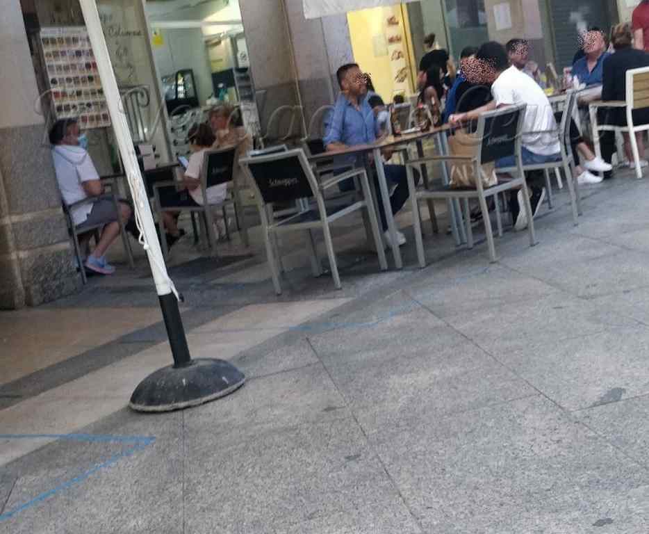 Los epidemiólogos, a favor del toque de queda si va acompañado de otras restricciones