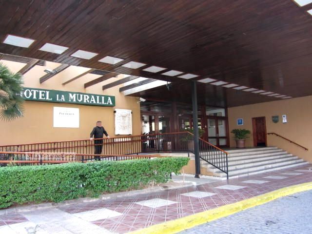 Absuelto tras enfrentarse a 1 año y 9 meses de cárcel por un 'sinpa' de su empresa en el Muralla