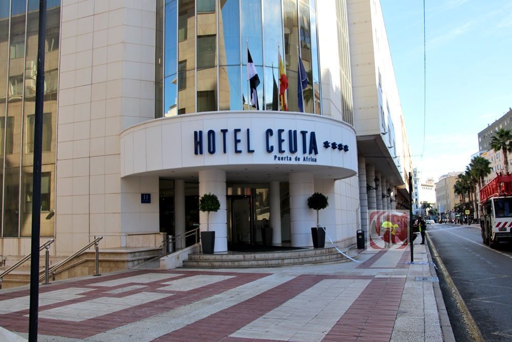 El PSOE solicita a la Secretaría General un informe que avale el préstamo de 300.000 euros al Hotel Puerta de África