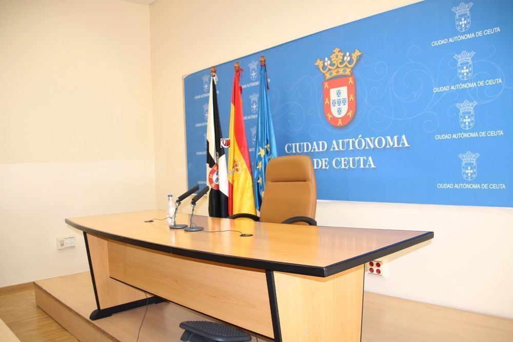 El Gobierno destaca la independencia y la solvencia de los profesionales del área de Salud Pública