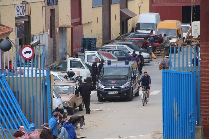 El incidente se produjo en la naves del Tarajal. Archivo LVC