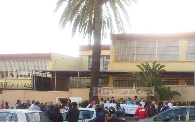  El PDSC y IU piden medidas urgentes en el colegio Ortega y Gasset.